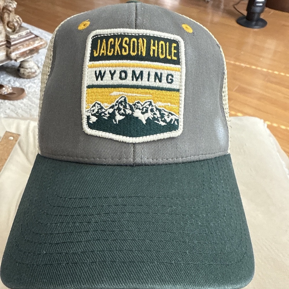 Jackson Hole Wyoming souvenir hat. With A Patch ZePHYr Brand.  Structured. 4710‎